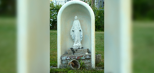 In newly published research, Associate Professor Regina Marchi shows that homemade yard shrines of the Virgin Mary, which can be seen in many Italian American neighborhoods, represent much more than religious significance to their owners.