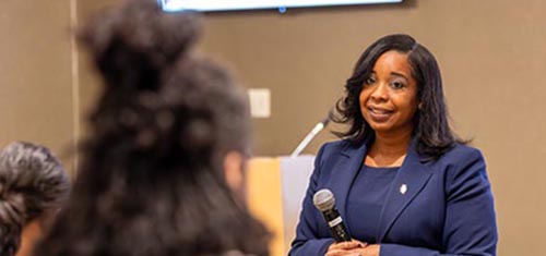  Rutgers Law School alumna Jayné J. Johnson, Esq., the inaugural director of the New Jersey Office of Diversity, Equity, Inclusion, and Belonging (Office of Equity).